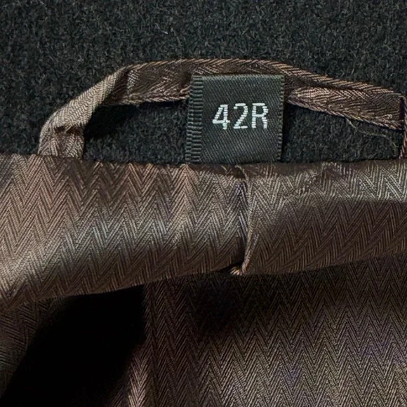 Hart Schaffner Marx Wool Cashmere Overcoat – NWOT – Size L (42R) - Picture 3 of 7